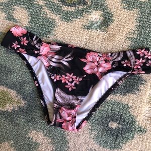 🌸 Rhythm Bikini Bottoms 🌸